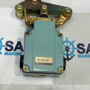 Telemecanique XC1AC127 Limit Switch
