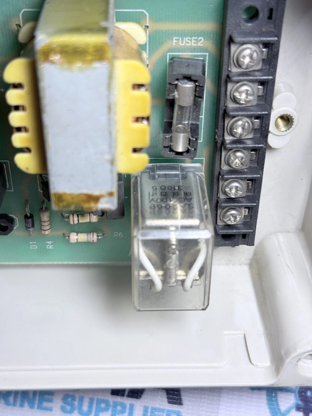 SEUN ELECTRIC SU-R9414-IS I.S. RELAY BOX