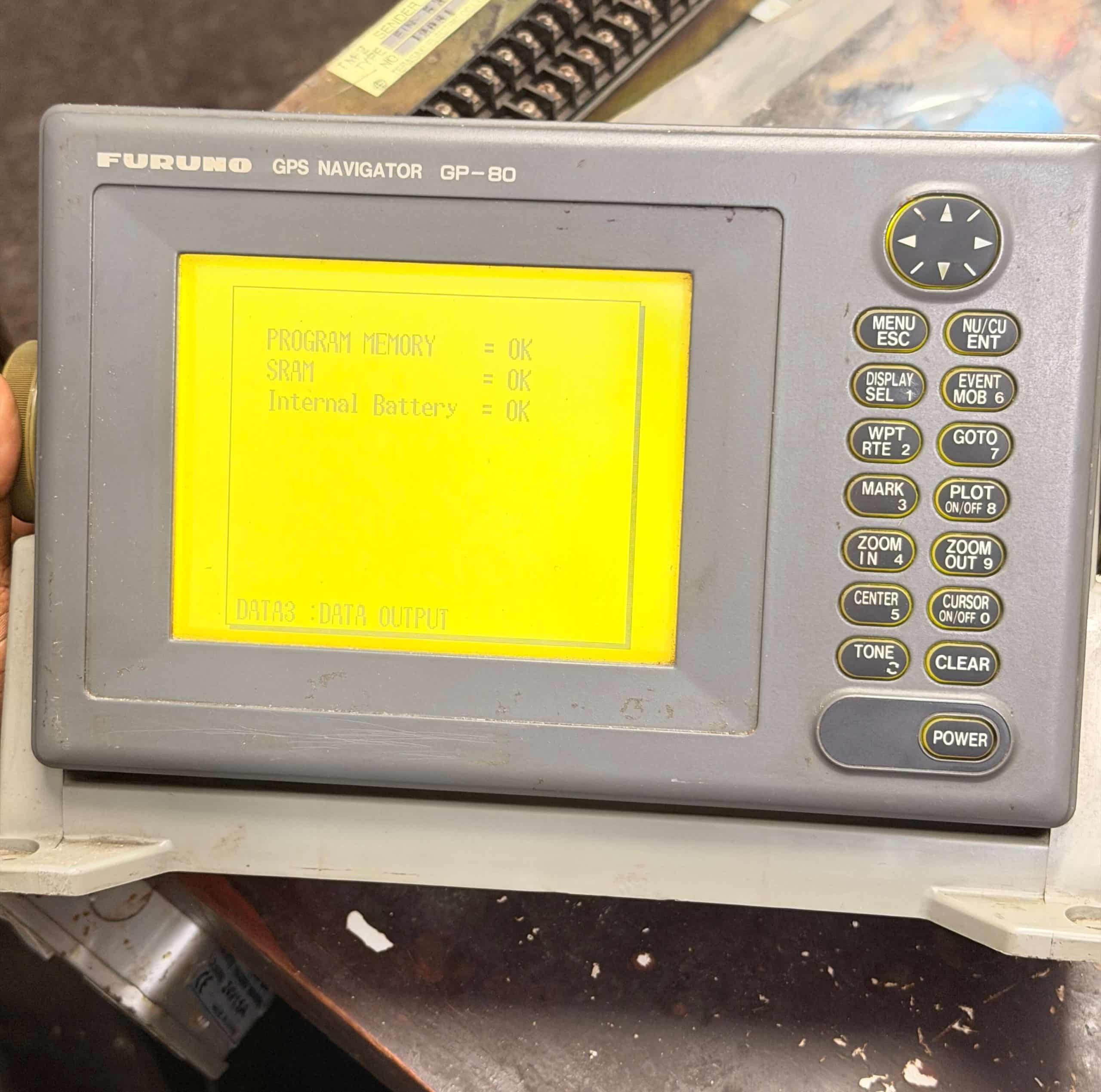 Furuno Gp-80 Gps Navigator Display Unit Gpr-020